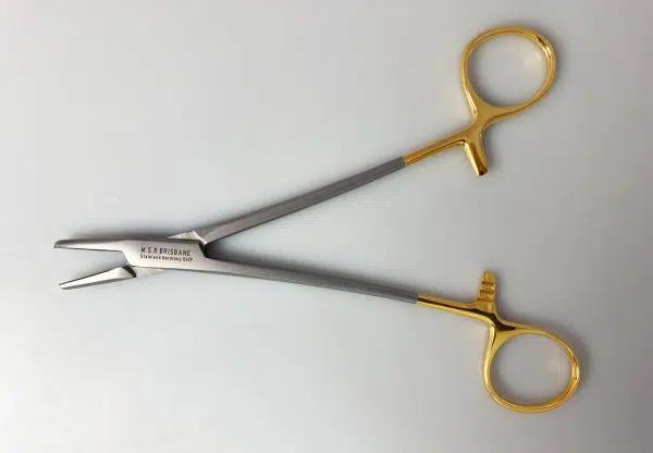 hebu mayo hegar needle holder