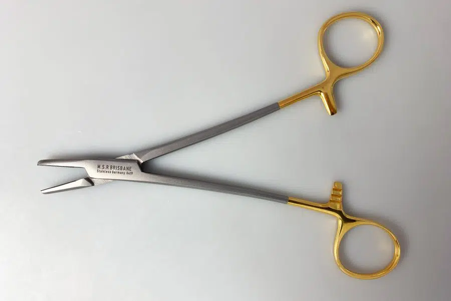 hebu mayo hegar needle holder